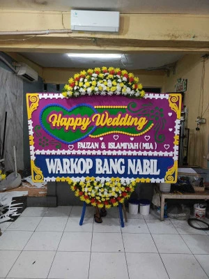 Papan Bunga di Blok M
